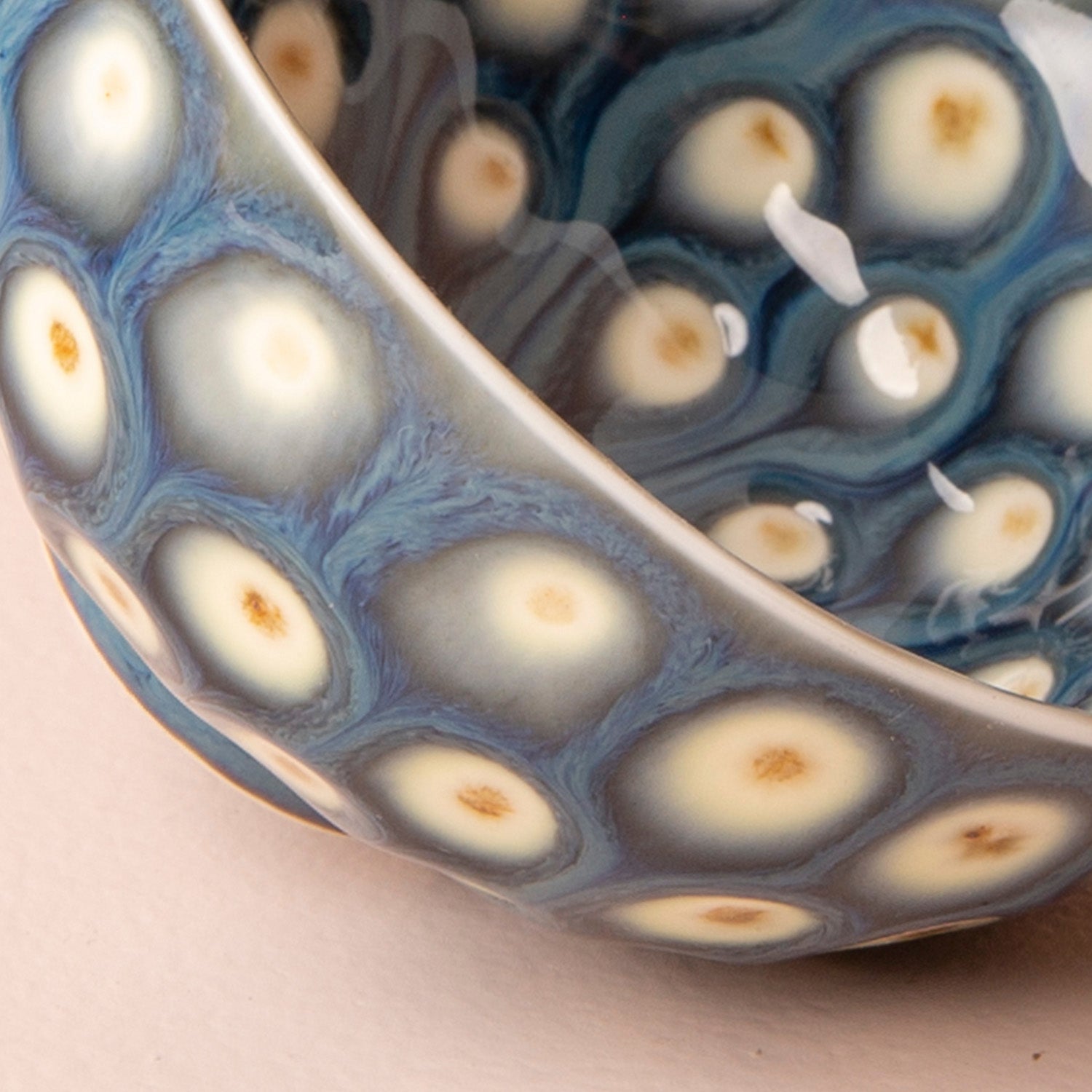 Cuenco para té Eyes on You