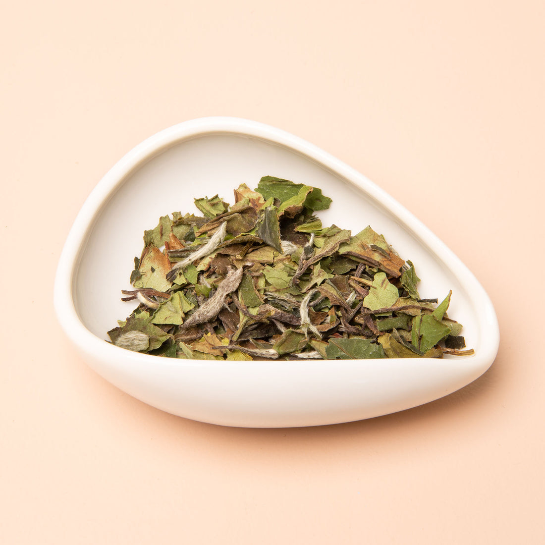 Tés blancos en hebras