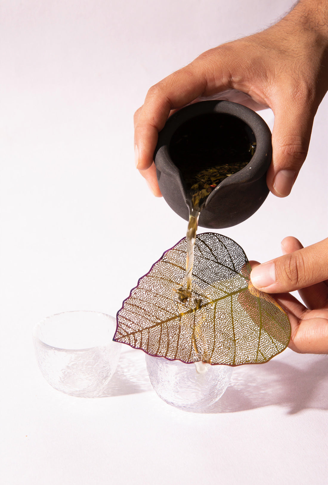 Colador Gong Fu Leaf - Hoja de Acero Inoxidable